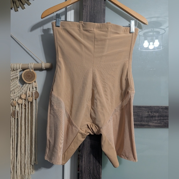 Honeylove  SuperPower High Compression Breathable Sculpt Shorts Size L Sand - Picture 4 of 5